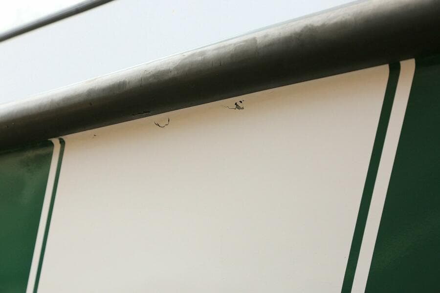 2002 SeaArk 25 V Commander SAMA 365