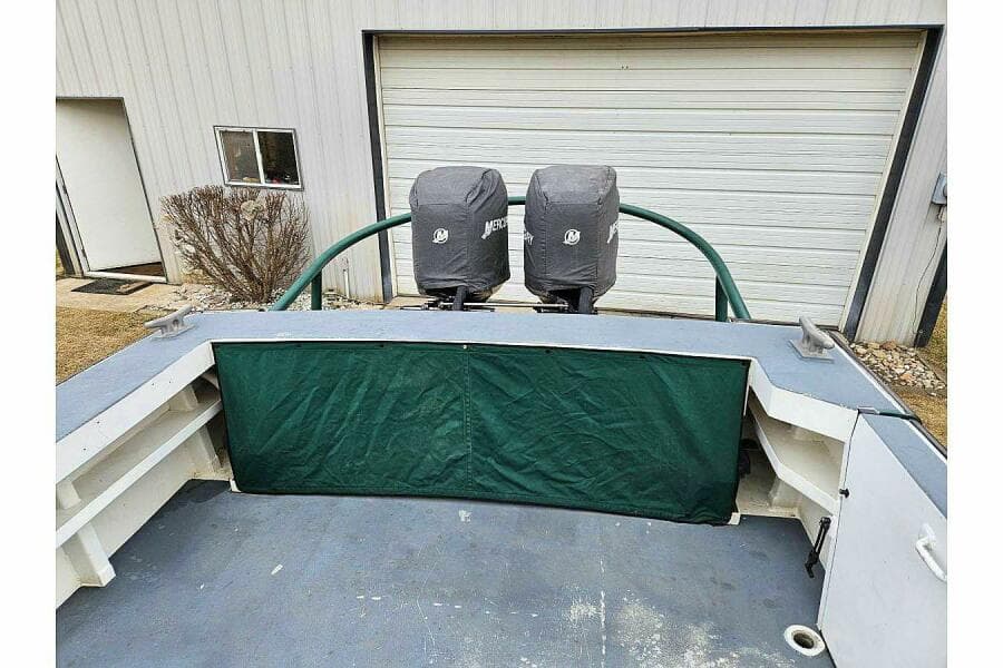 2002 SeaArk 25 V Commander SAMA 365