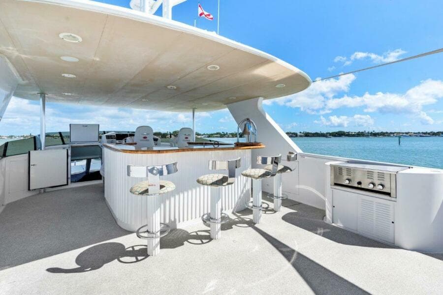 Broward 110 Envision - Flybridge Aft Deck
