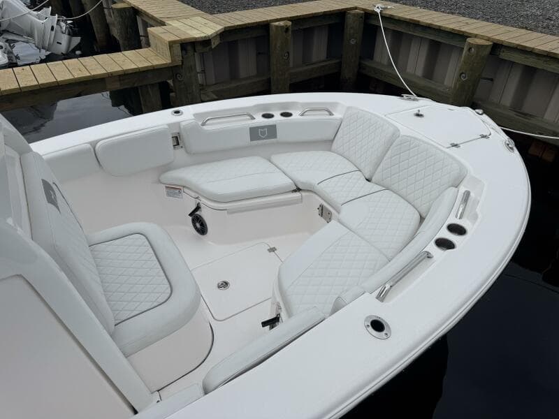 2025 Sea Fox 228 Commander