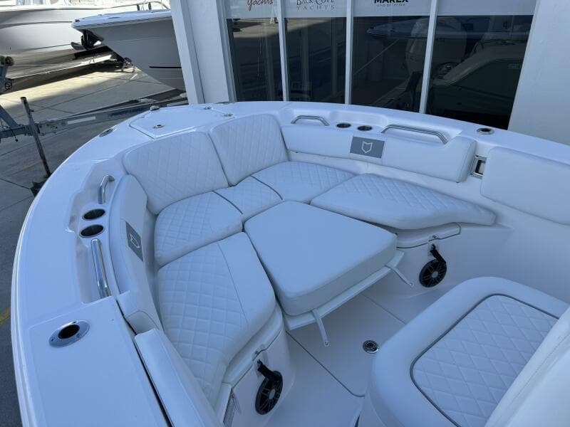 2025 Sea Fox 228 Commander