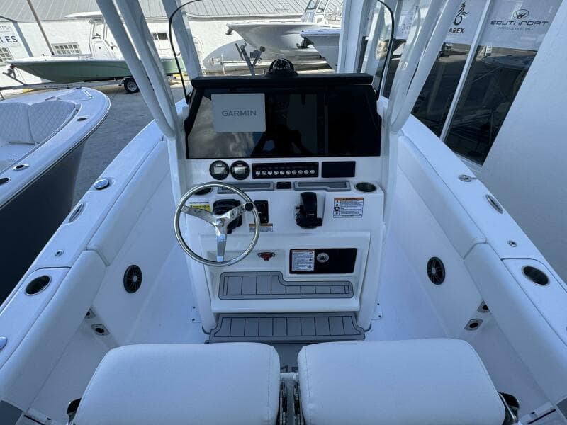 2025 Sea Fox 228 Commander