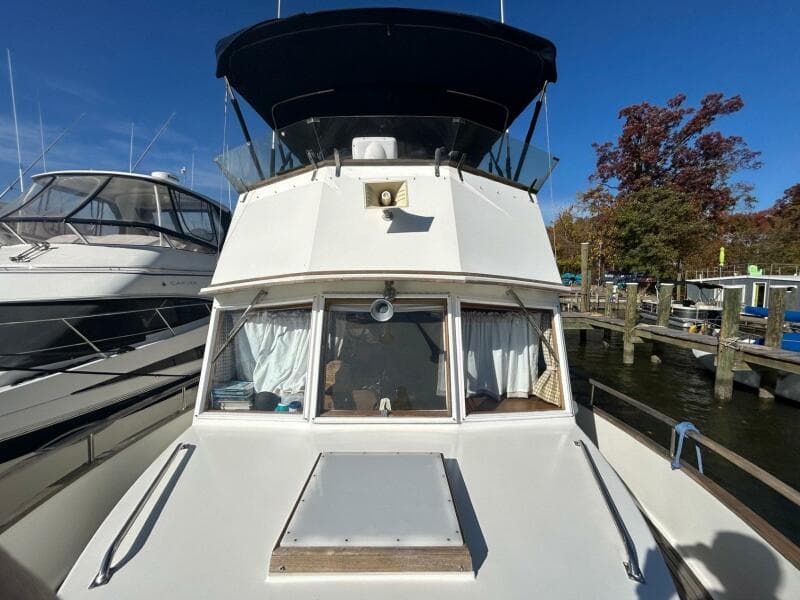 1986 Grand Banks Classic