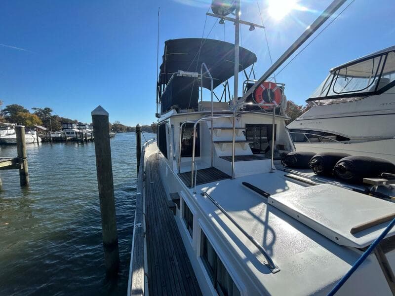 1986 Grand Banks Classic