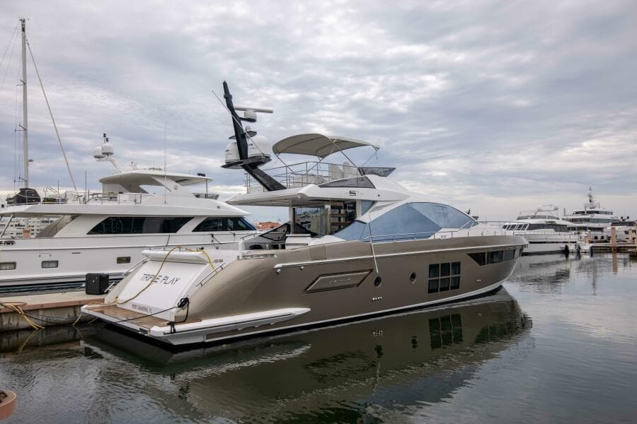 Azimut 70 Triple Play -