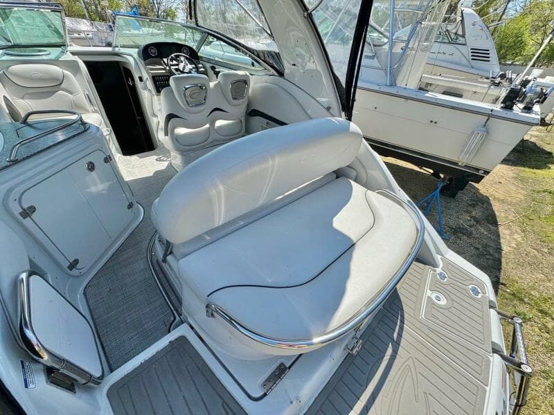 2020 Crownline 264CR