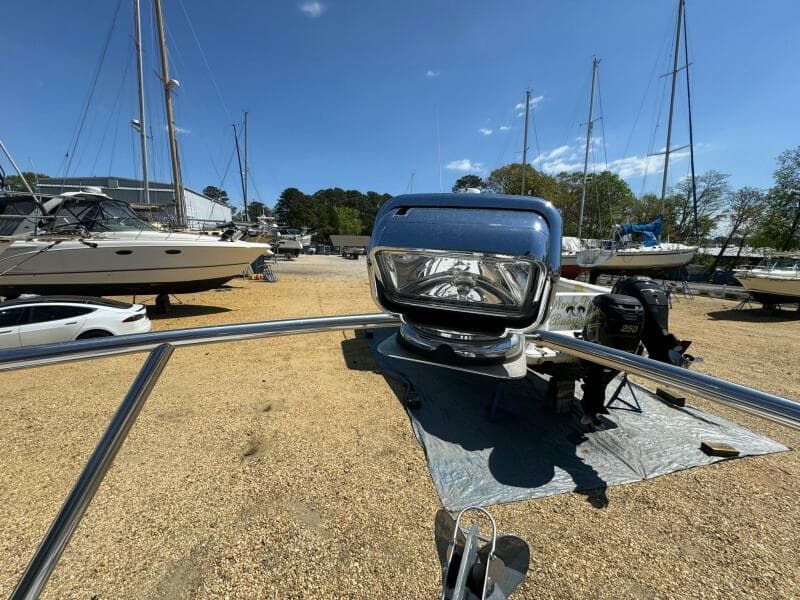 2020 Crownline 264CR