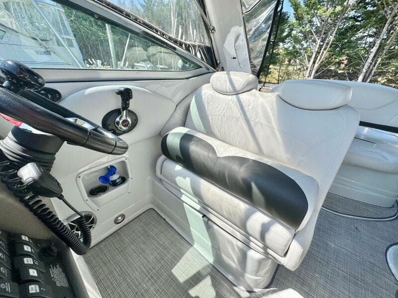 2020 Crownline 264CR