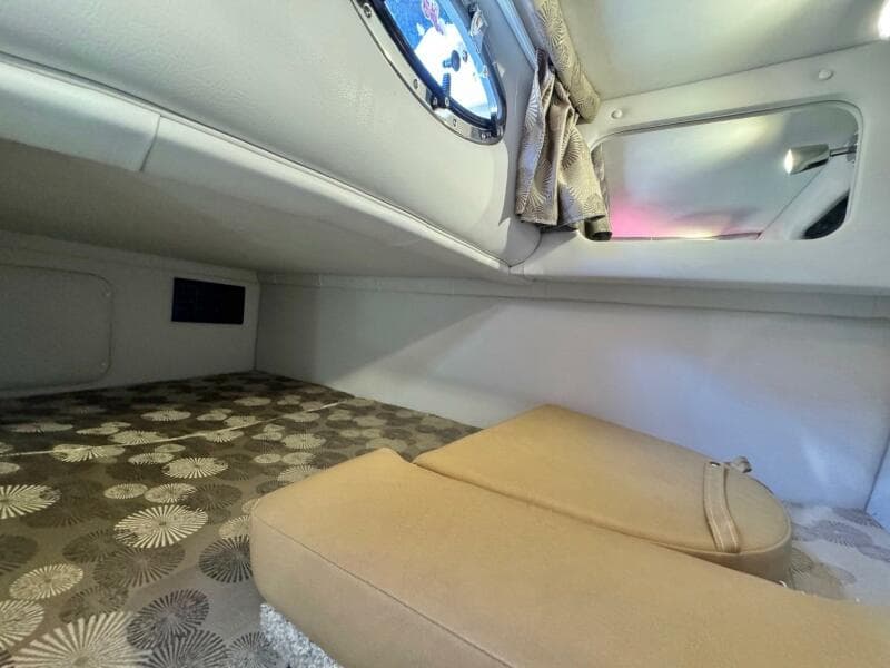 2020 Crownline 264CR