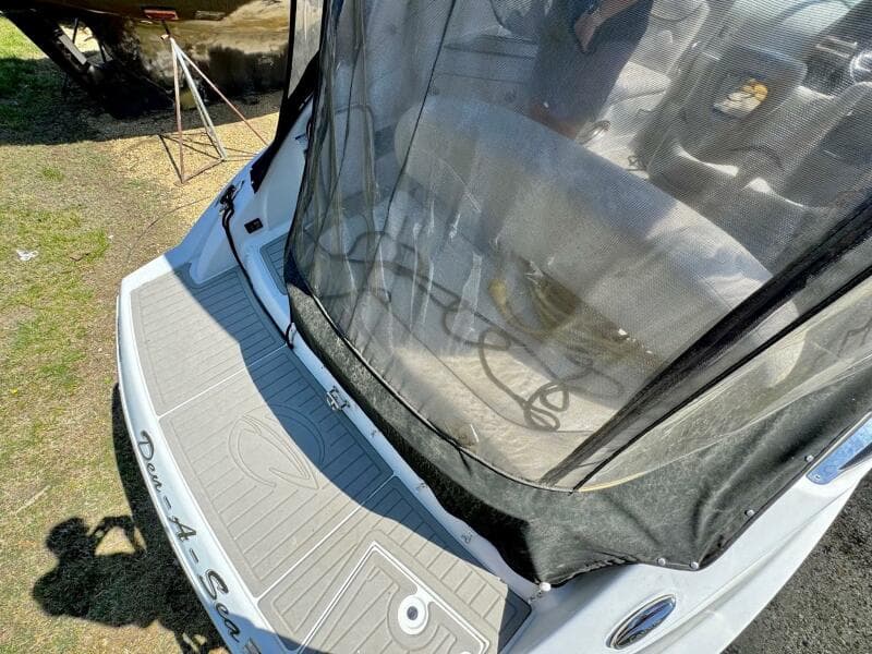 2020 Crownline 264CR