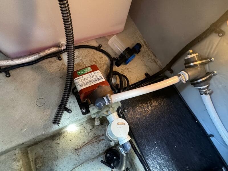 2020 Crownline 264CR