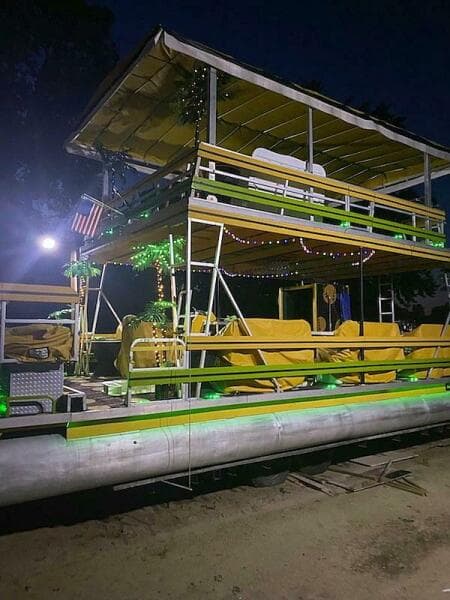 2008 Crest 35 Double Decker