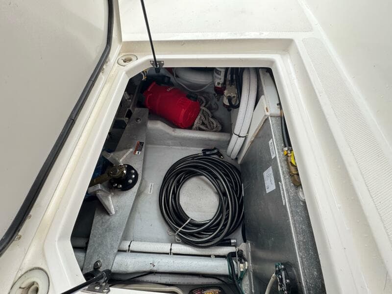 12 Nordic Tug 34 Lazarette Storage