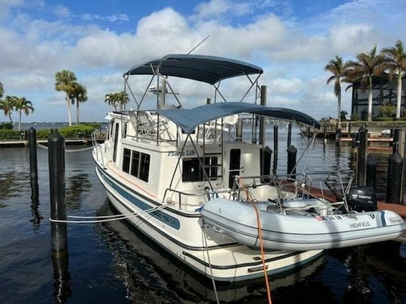 2 Nordic Tug 34 Port Aft Looking Forward