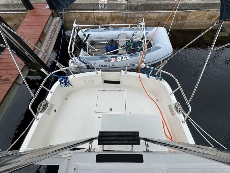 7 Nordic Tug Cockpit From Flybridge 