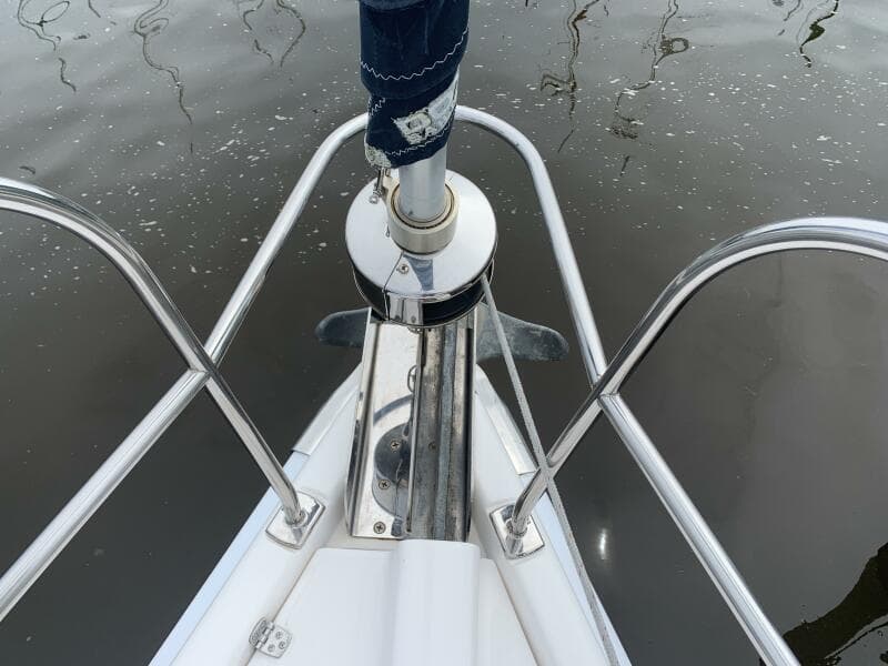 2009 Hunter 45 Deck Salon