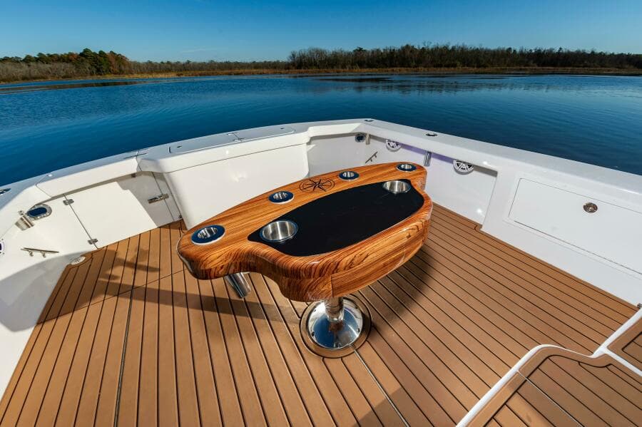 2024 Custom Chesapeake Bay Built Custom 33'