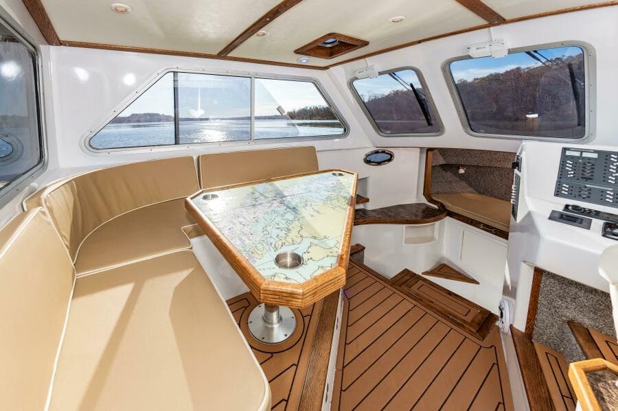 2024 Custom Chesapeake Bay Built Custom 33'