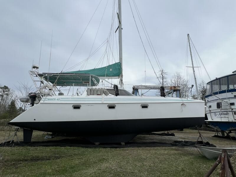 1997 Manta 40