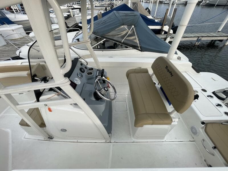 2023 Bayliner Trophy T22 Center Console