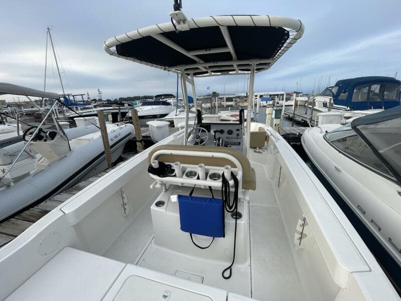 2023 Bayliner Trophy T22 Center Console