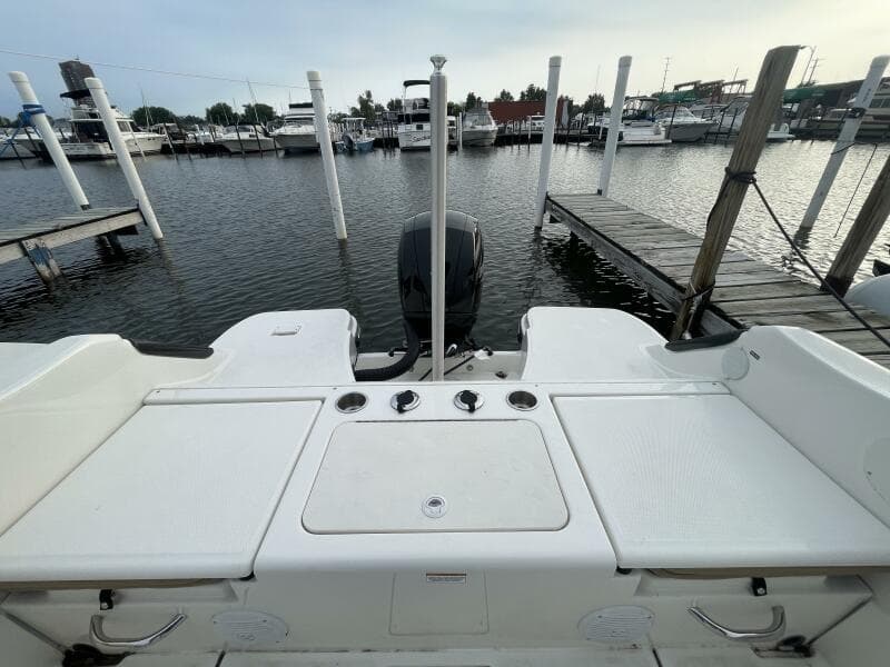 2023 Bayliner Trophy T22 Center Console