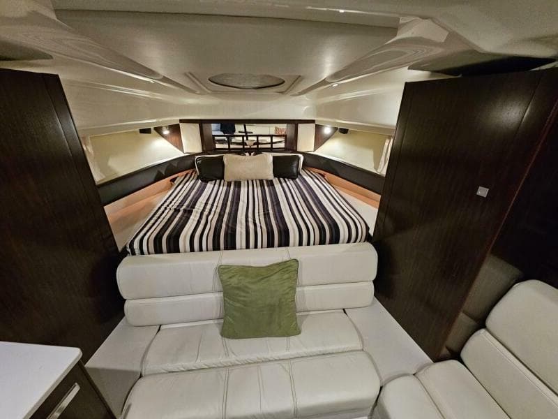 2016 Monterey 355 Sport Yacht