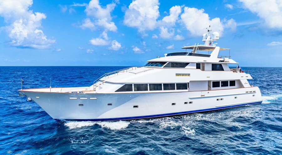 1996 Palmer Johnson TRI-DECK FB