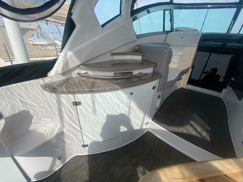 2018 Four Winns 355 Vista - Photo 2
