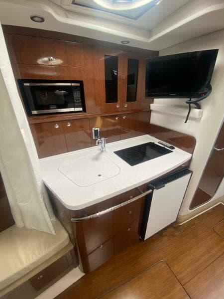 2018 Four Winns 355 Vista - Photo 16