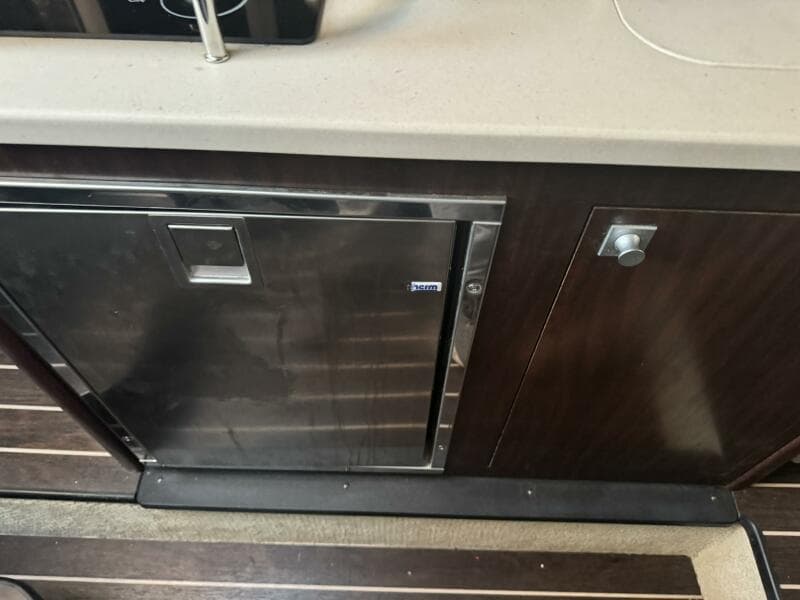 2018 Monterey 295 SY