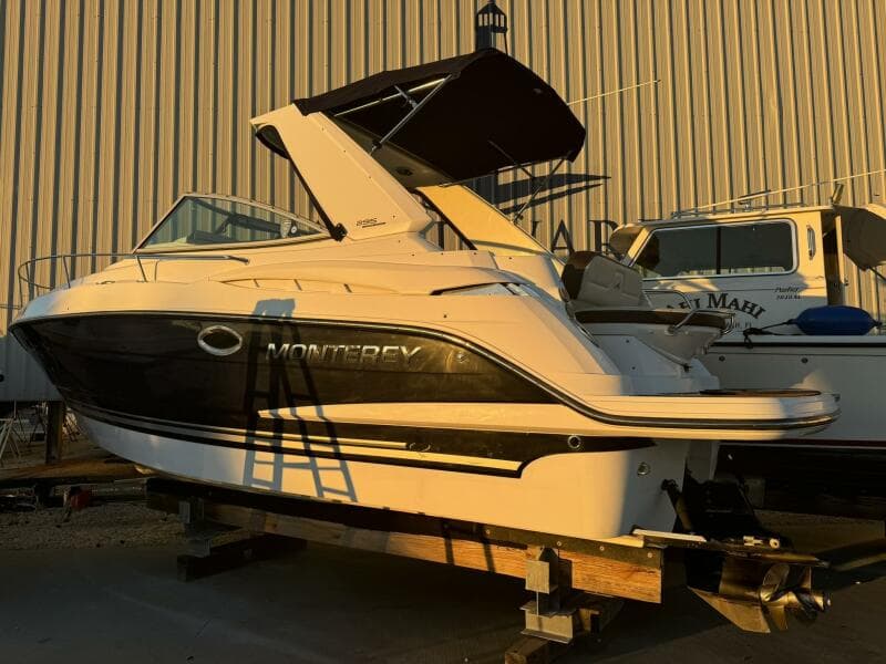 2018 Monterey 295 SY