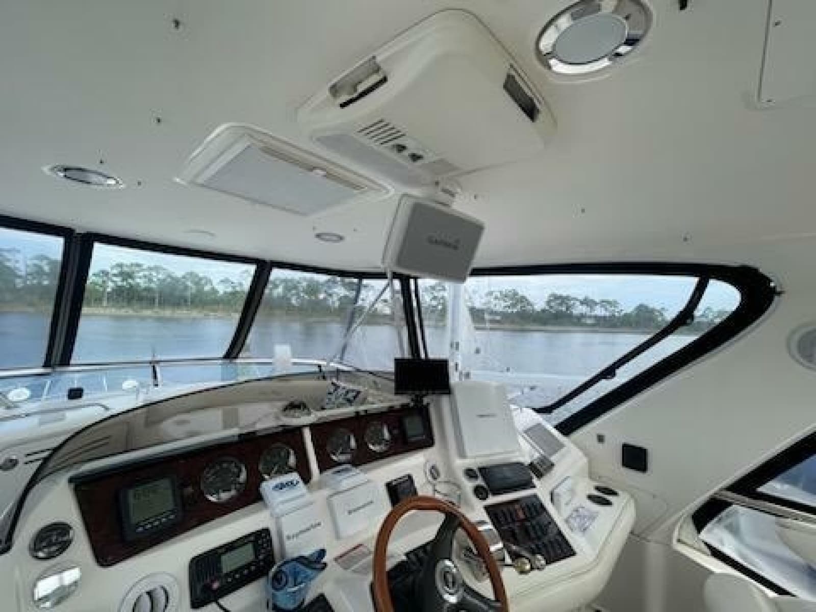 2003 Sea Ray 480 Sedan Bridge - Photo 9