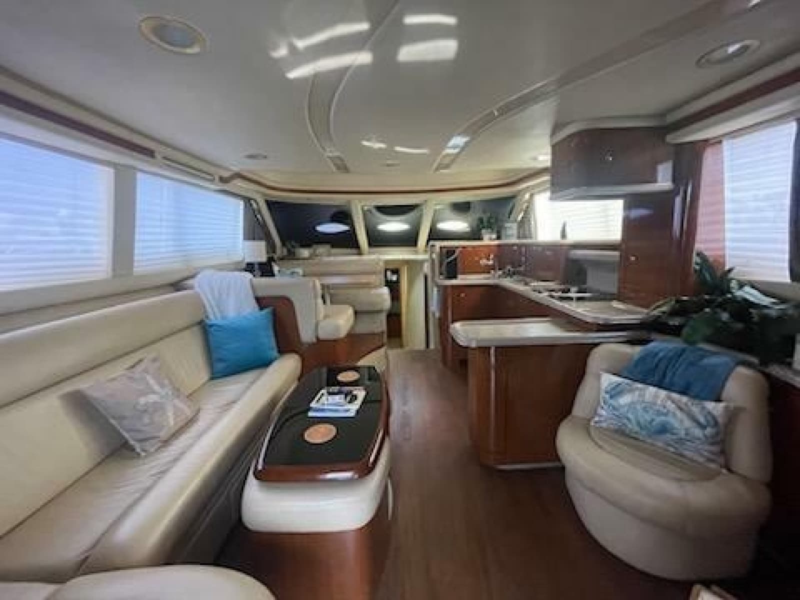 2003 Sea Ray 480 Sedan Bridge - Photo 13