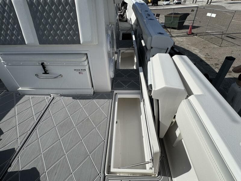 2023 Front Runner 36 CC