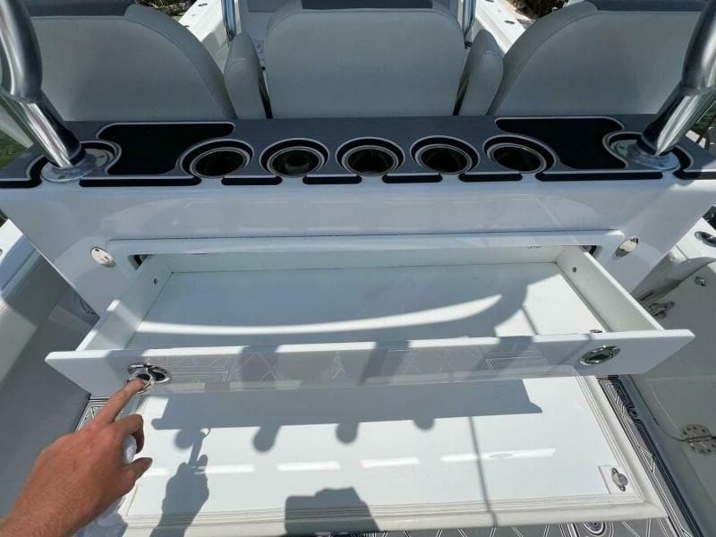 2023 Front Runner 36 CC