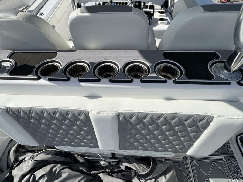 2023 Front Runner 36 CC