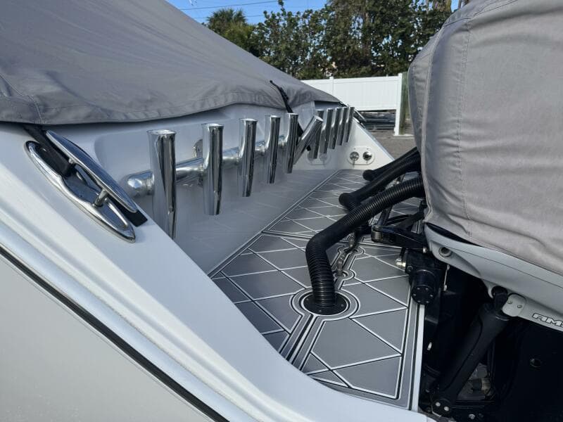 2023 Front Runner 36 CC