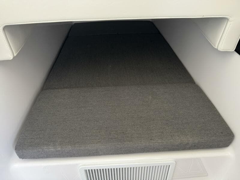 2023 Front Runner 36 CC