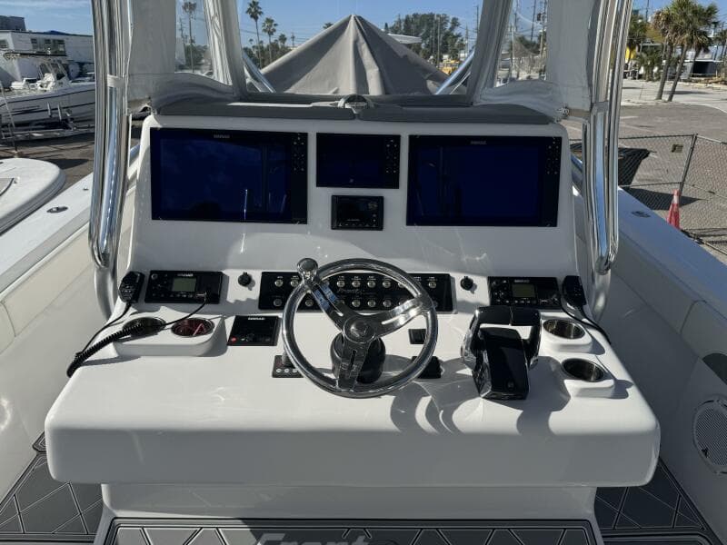 2023 Front Runner 36 CC