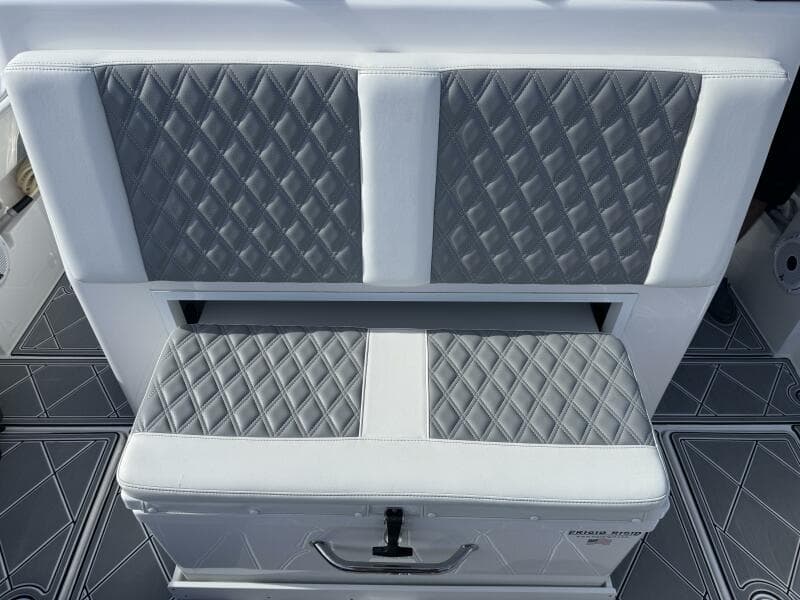 2023 Front Runner 36 CC