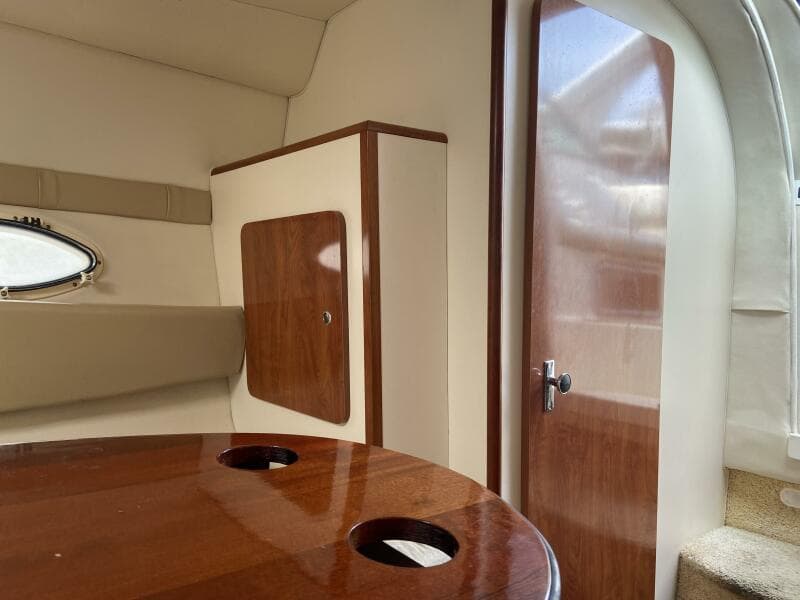 2006 Larson 274 Cabrio