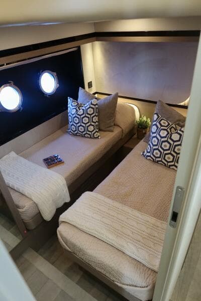 2026 Absolute 58 Navetta