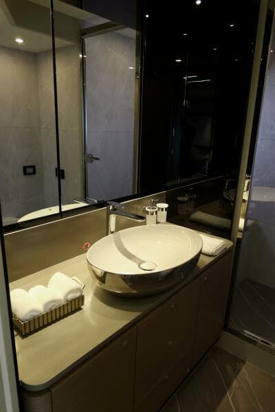 2026 Absolute 58 Navetta