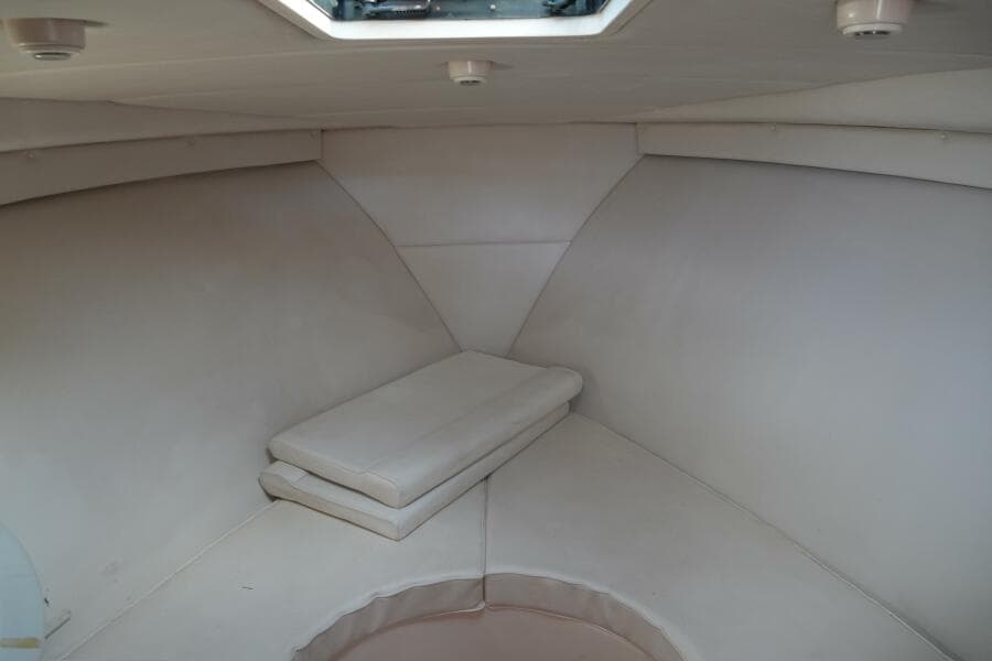 2000 Stolper 3800 Tournament Express