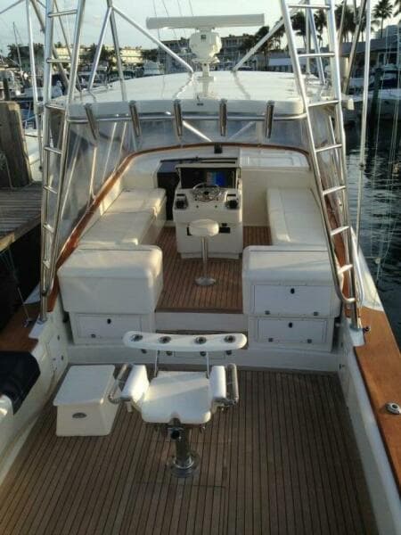 2000 Stolper 3800 Tournament Express