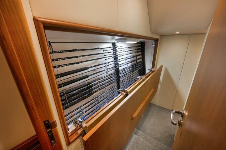 2016 Merritt 86' Enclosed Flybridge