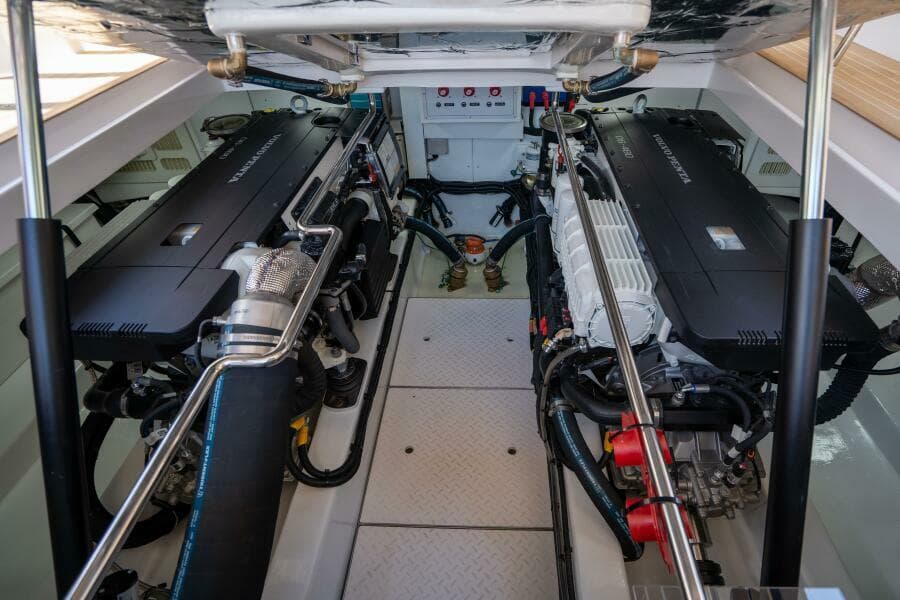 2027 Outback Yachts Outback 50