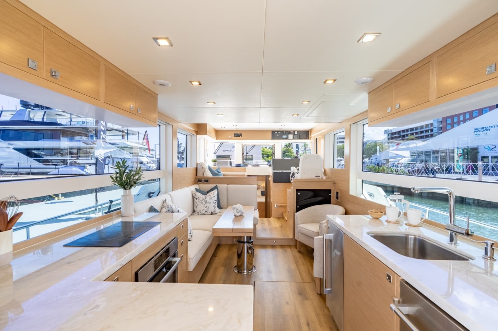 2027 Outback Yachts 50 - Photo 8