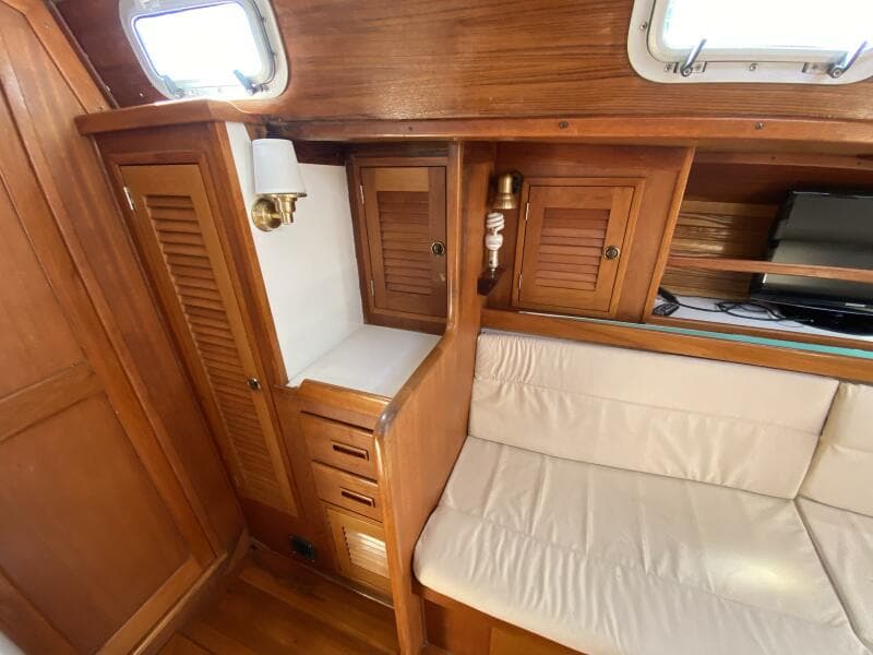 1993 Block Island 40